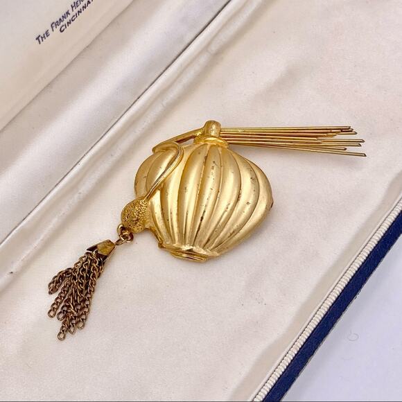 Vintage Fancy Tassel Scent Bottle Gold Tone Collectible Brooch - Picture 11 of 12